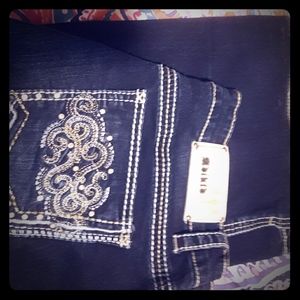 Adktd Jeans